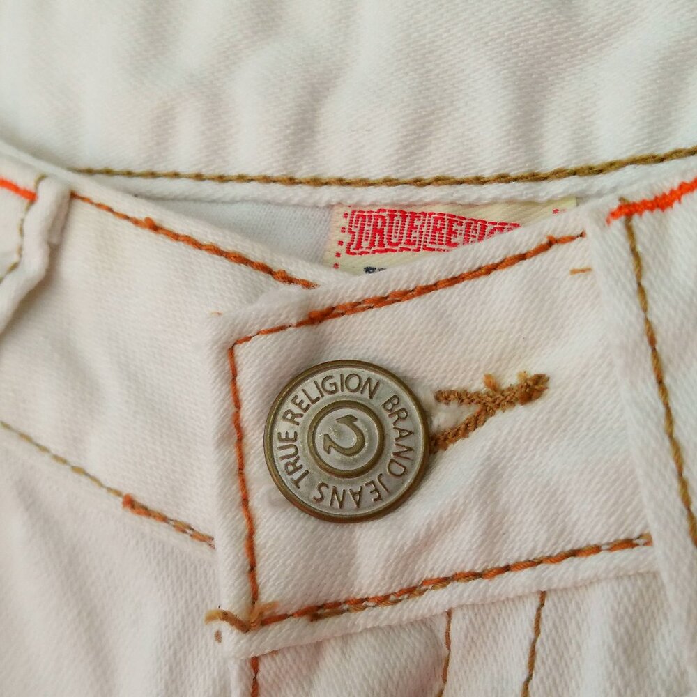 TRUE RELIGION Godiva Bobby Jean Shorts Size 27 White Custom Cut Off Embroidered - Picture 4 of 10